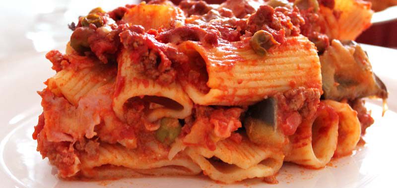 Ragu’ alla siciliana – Sicilian meat ragout, family recipe